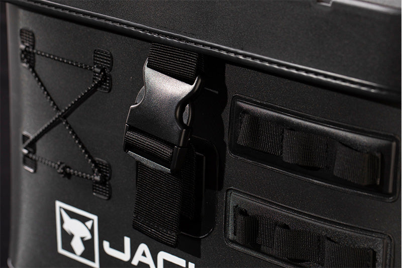 Jackall Tackle Container R